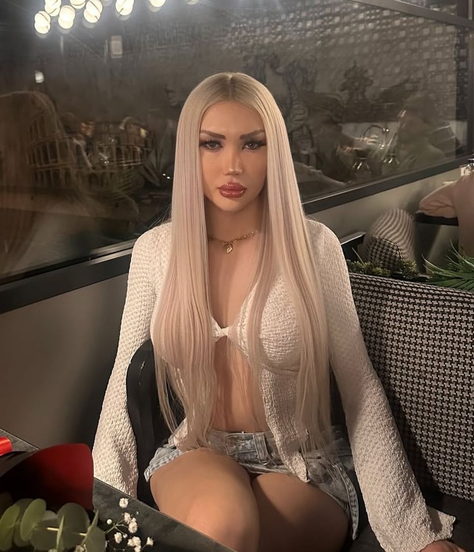 İçerenköy Mükemmel Duygusal Partner Escort Bayan Emine