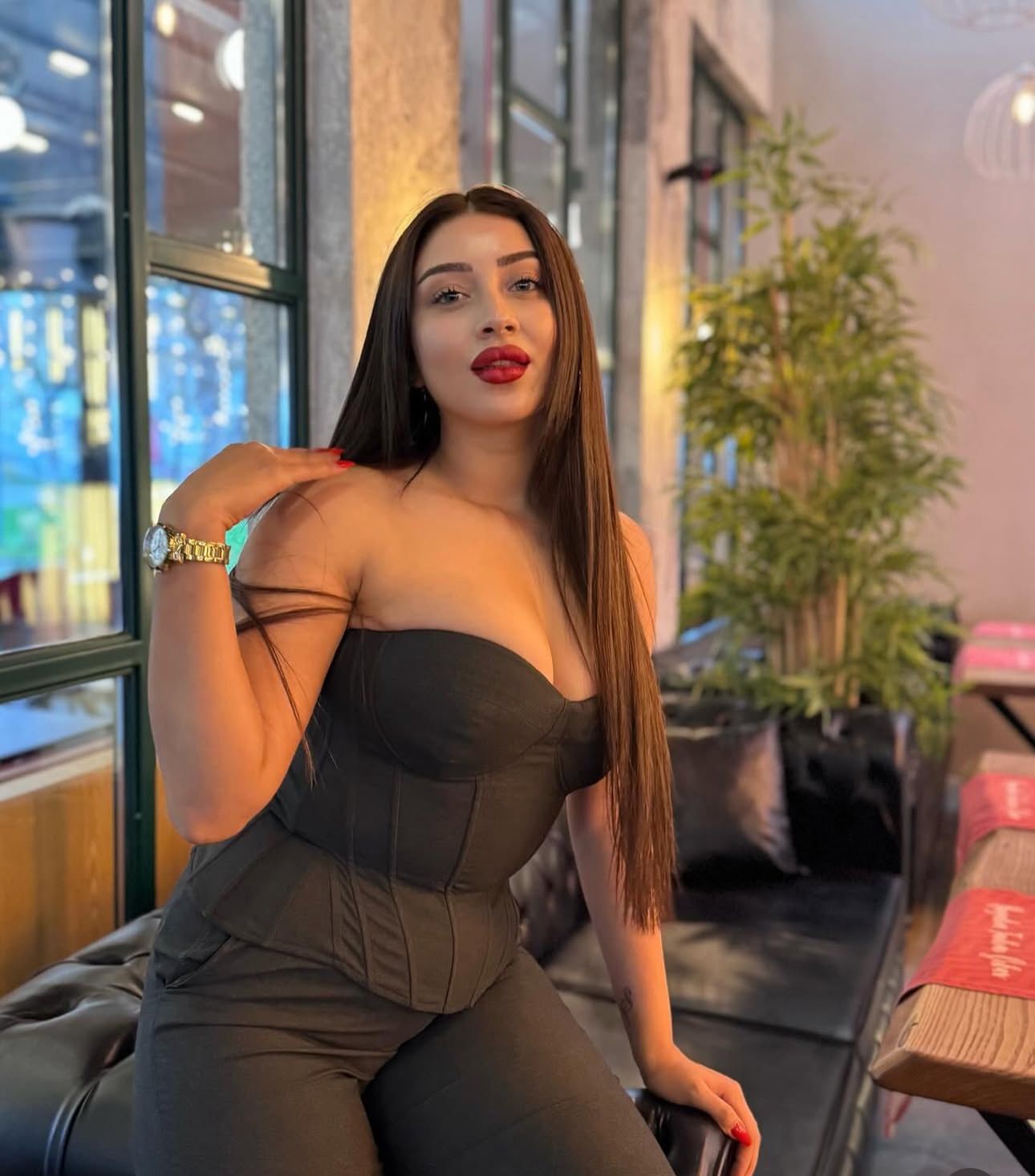 İçerenköy Bilinçli Kadın Escort Bayan Kübra